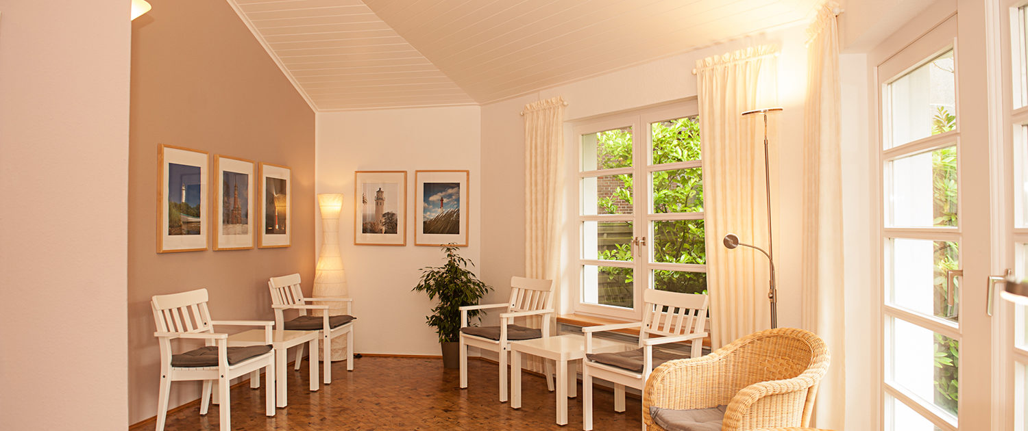 hausarztpraxis_michael_guirgis_wilhelmshaven_wartezimmer_1